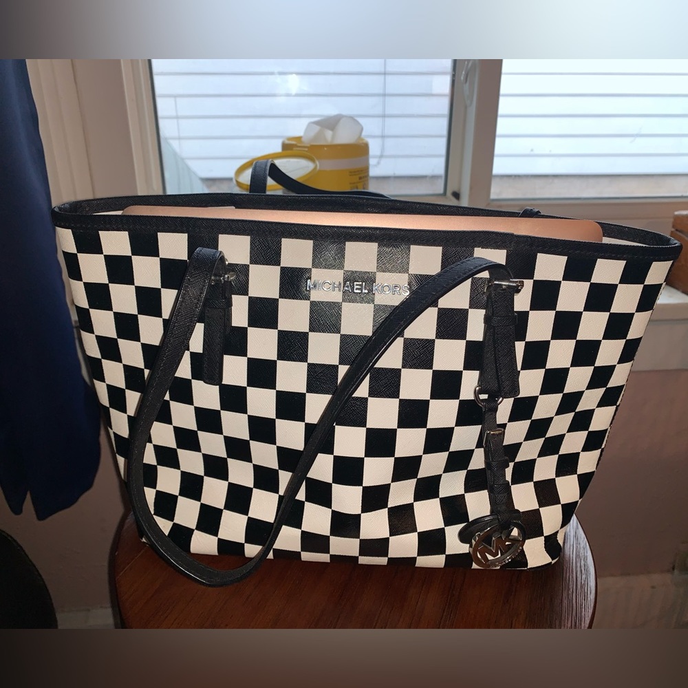 ‼️or better offer ‼️MK jet set checkerboard small travel tote